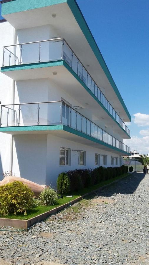 Caraibe Resort Năvodari Exteriör bild